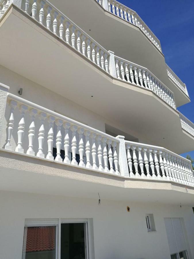 Apartments Prpic Seget Vranjica Eksteriør bilde