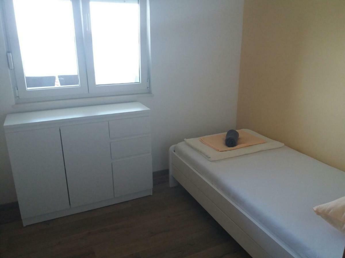 Apartments Prpic Seget Vranjica Rom bilde